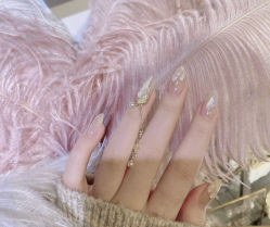 -Pink You美甲洗眉纹绣定制中心