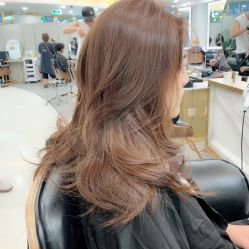 点击看大图 -八佰伴8008星级形象店