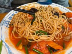 -伊京轩兰州牛肉面(闹市口店)