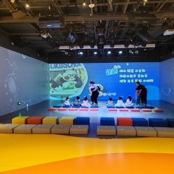 -小鸡哆哆故事屋·儿童乐园(嘉里城店)