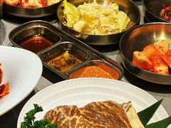 -草家酱蟹炭火烤肉店(珲春南路一店)