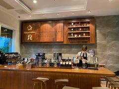 自助取餐区-星巴克臻选(广州沙面店)