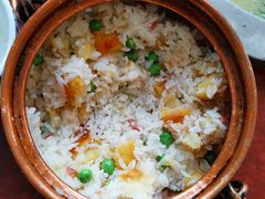 -姚记抚仙湖石锅鱼庄