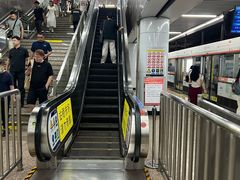 -奥体中心(地铁站)