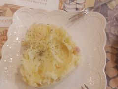 -露西亚咖啡西餐厅(哈尔滨俄侨纪念馆店)