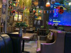 -临界音乐酒馆·小龙虾·江湖菜(华熙LIVE·鱼洞店)