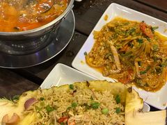 -Green Tree Rest. & Pub