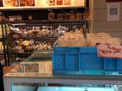 面包甜点陈列柜-国际饭店·帆声西饼屋(黄河路店)
