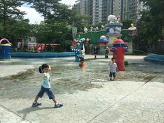 -史努比缤纷世界