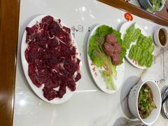 -乌记鲜活牛肉城(金砂东路店)