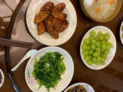 -爱的果实月嫂育婴师(世纪东方店)