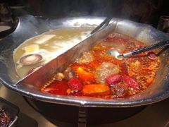 红颜花胶鸡锅-湊湊火锅·茶憩(杭州湖滨银泰in77店)
