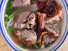 -香辉食馆(新兴路店)