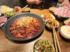 -萍姐火锅·公路夜市(武汉首店)