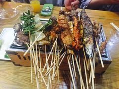 -云晓光头烧烤吧(新大陆广场店)