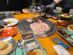 -唯成•韩国炭火烤肉 유성고기