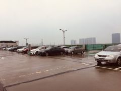 -欧尚超市苏州店停车场(金鸡湖路店)