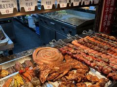 -黑金·寻焰自助百汇·烤肉·火锅(中街店)