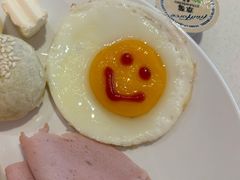 -青岛中心假日酒店-碧海咖啡厅