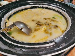 -九锅一堂酸菜鱼(万达广场店)