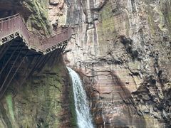 -龙潭大峡谷