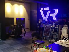 -VR间客漫虚拟现实体验馆(汉街店)