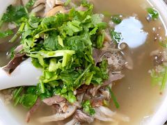 羊杂汤-清真喜兰老丁羊汤特色小吃