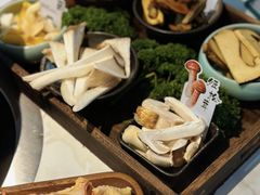 -慢丽江·云南野生菌土鸡锅(付家庄店)