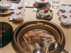 -余欢领鲜火锅(新街口店)