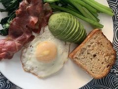 燕麦核桃吐司-丁香西饼屋(桂林路店)