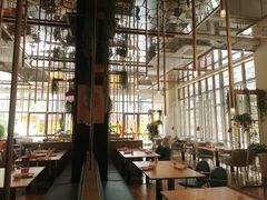 -红樱桃·欢乐餐厅(太原里店)