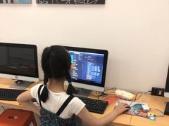 -斯坦星球AI编程·机器人科创·科学实验·信奥·思维·STEM·积木拼搭·竞赛考级(浦东联洋广场大拇指龙阳御桥中心)