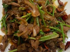 -九妹农家大铁锅东北菜(江湾店)