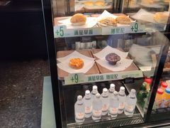 -星巴克臻选(上海今潮8弄店)