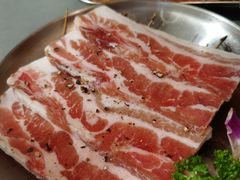 -围炉肉舍丹东海鲜烤肉·烤活鳗(步行街店)