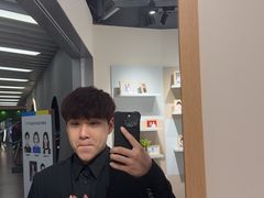 -方快PLUS照相馆(大上海时代广场店)
