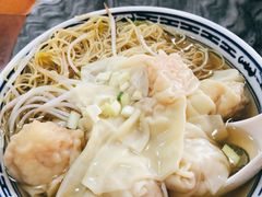 鲜虾云吞面-正斗面家