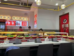 -围辣串串小火锅(李家村万达广场店)
