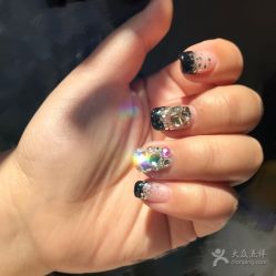 -睫乐园•睫公馆•美睫美甲沙龙