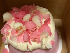 春樱白桃雪山蛋糕-星巴克(深圳石岩星城店)