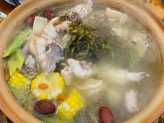 石橄榄炖鸡-洪大厨鸡煲(福田店)