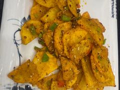 -撒拉人家.酸菜牦牛肉火锅