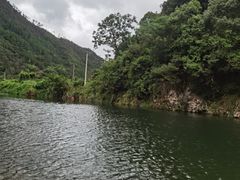 -仙人谷漂流景区