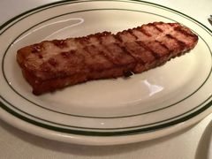 -Wolfgang’s Steakhouse 沃夫冈牛排馆(上海白玉兰广场店)