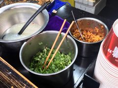 -黑色经典臭豆腐·湖南特产(坡子街特产局店)