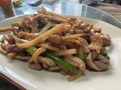 -南雄雄州土菜餐厅(粤北大厦店)