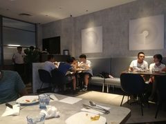 大堂-必胜客(武汉欢乐谷店)
