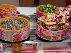 -龍歌自助小火锅(市南金茂湾店)