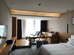 -优逸酒店(柳州窑埠古镇万象城店)