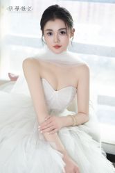 -欣薇婚纱(新源乐汇城店)